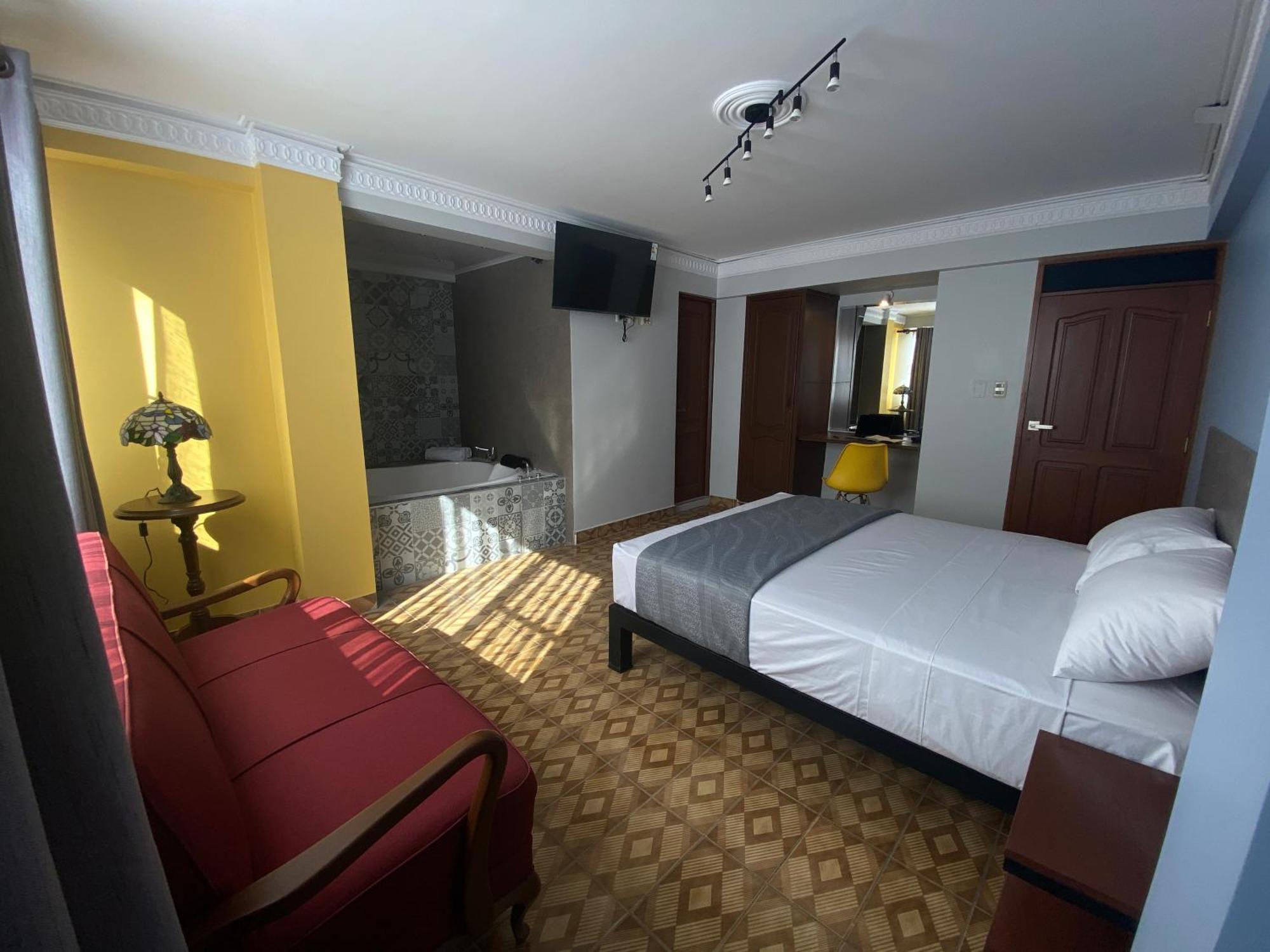 Izza Hotel Кочабамба Экстерьер фото