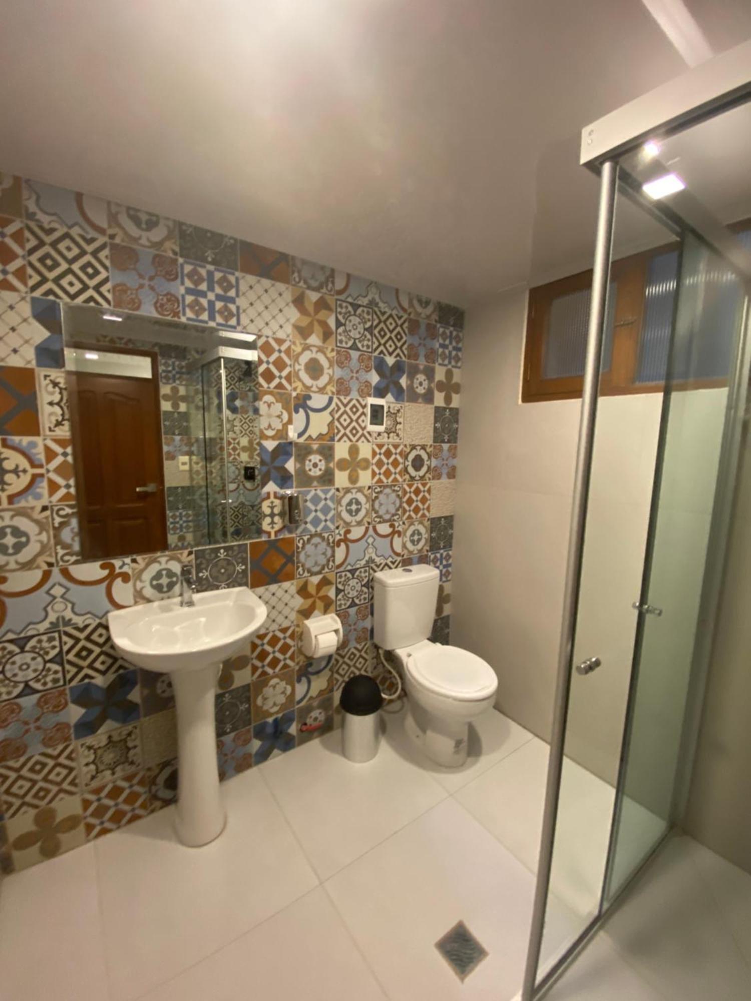 Izza Hotel Кочабамба Экстерьер фото